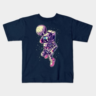 Astronaut Dunk Kids T-Shirt